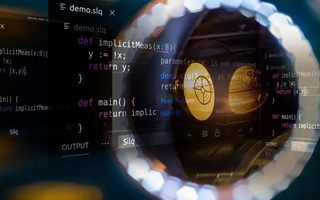瑞安 ,php声明和调用变量的符号是什么？
